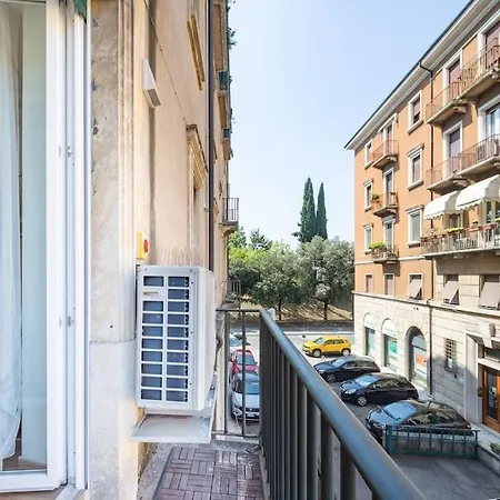 Raggio Di Sole - For 4 Verona
