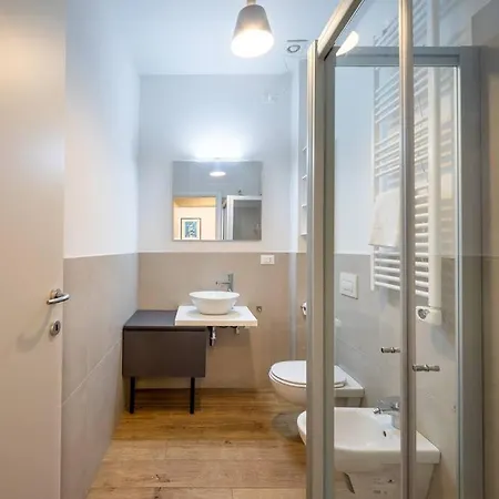 Апартаменты Raggio Di Sole - For 4 Верона