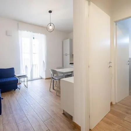 Апартаменты Raggio Di Sole - For 4 *